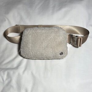 Lululemon Athletica Cream Everywhere Belt Bag Sherpa Crossbody Bag